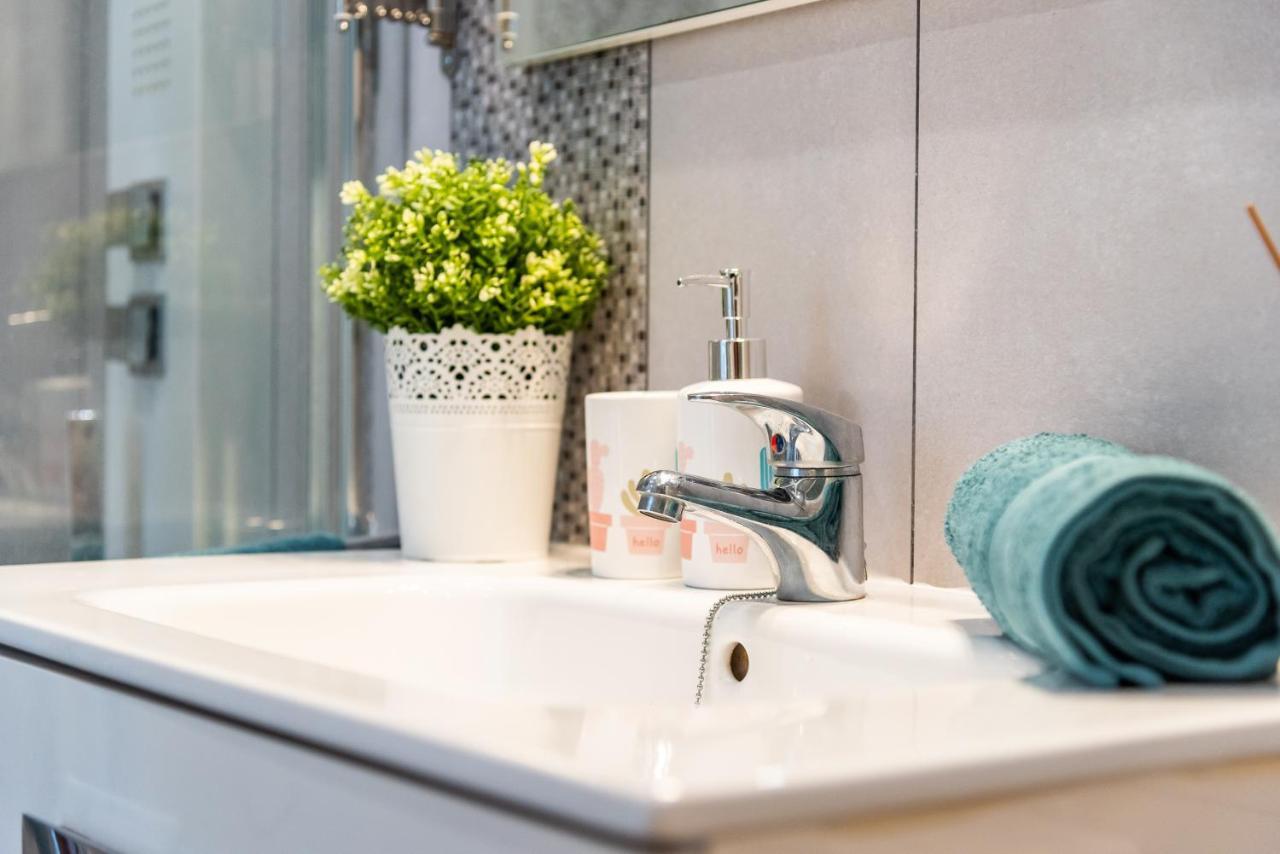 דירות אדחה B16 Windsor Park, Exclusive Sea View, Heated Pool מראה חיצוני תמונה